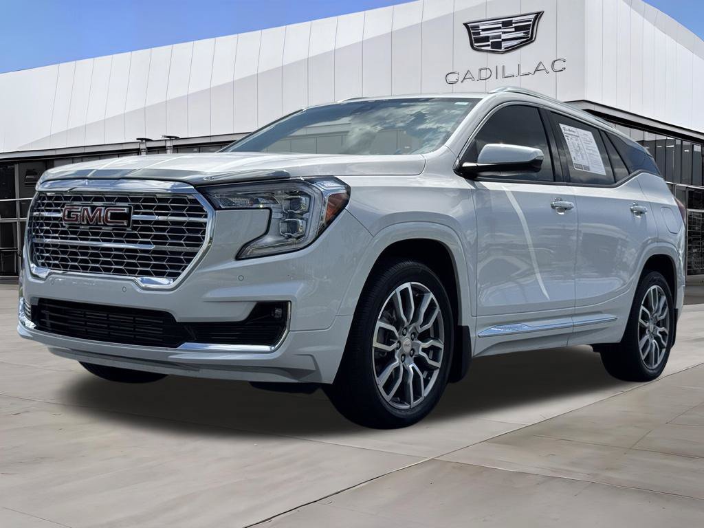 Used 2023 GMC Terrain Denali AWD/4WD image 5