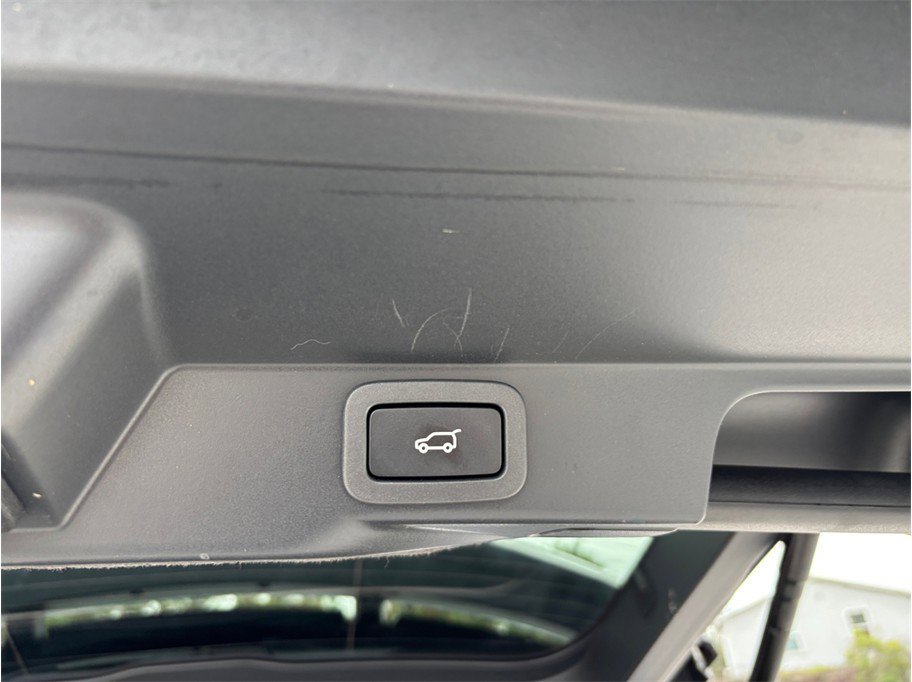 Used 2020 Land Rover Range Rover Sport HSE image 54