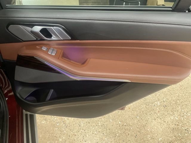 Used 2025 BMW X7 xDrive40i image 31