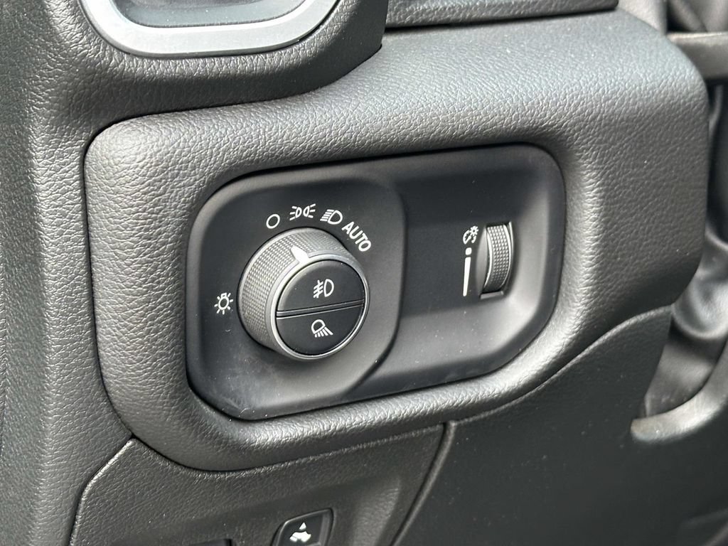 Used 2023 RAM 1500 Big Horn AWD/4WD image 20