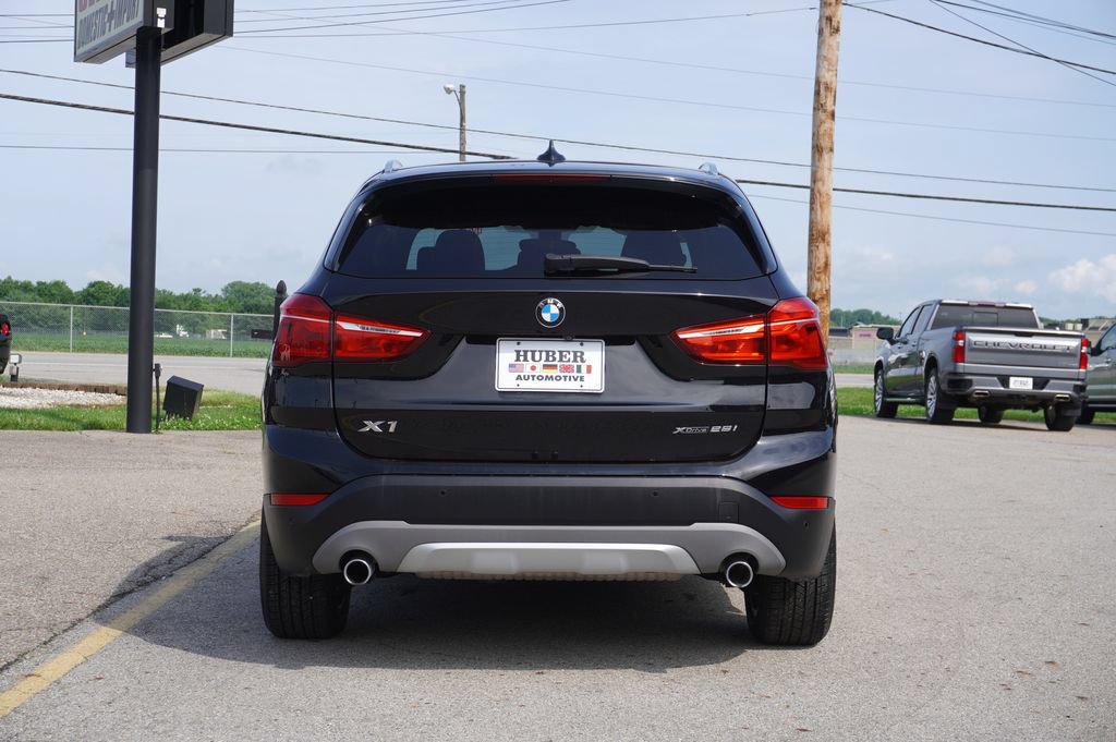 Used 2018 BMW X1 xDrive28i AWD/4WD image 6