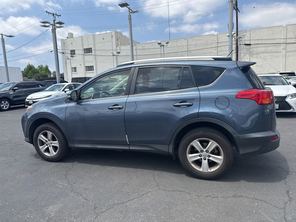 Used 2014 Toyota RAV4 XLE FWD image 11
