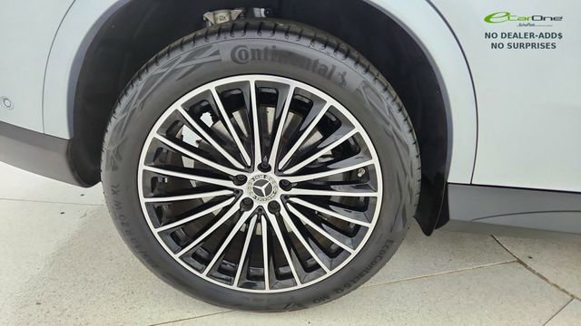 Used 2025 Mercedes-Benz GLC 350e 4MATIC w/ AMG Line image 61