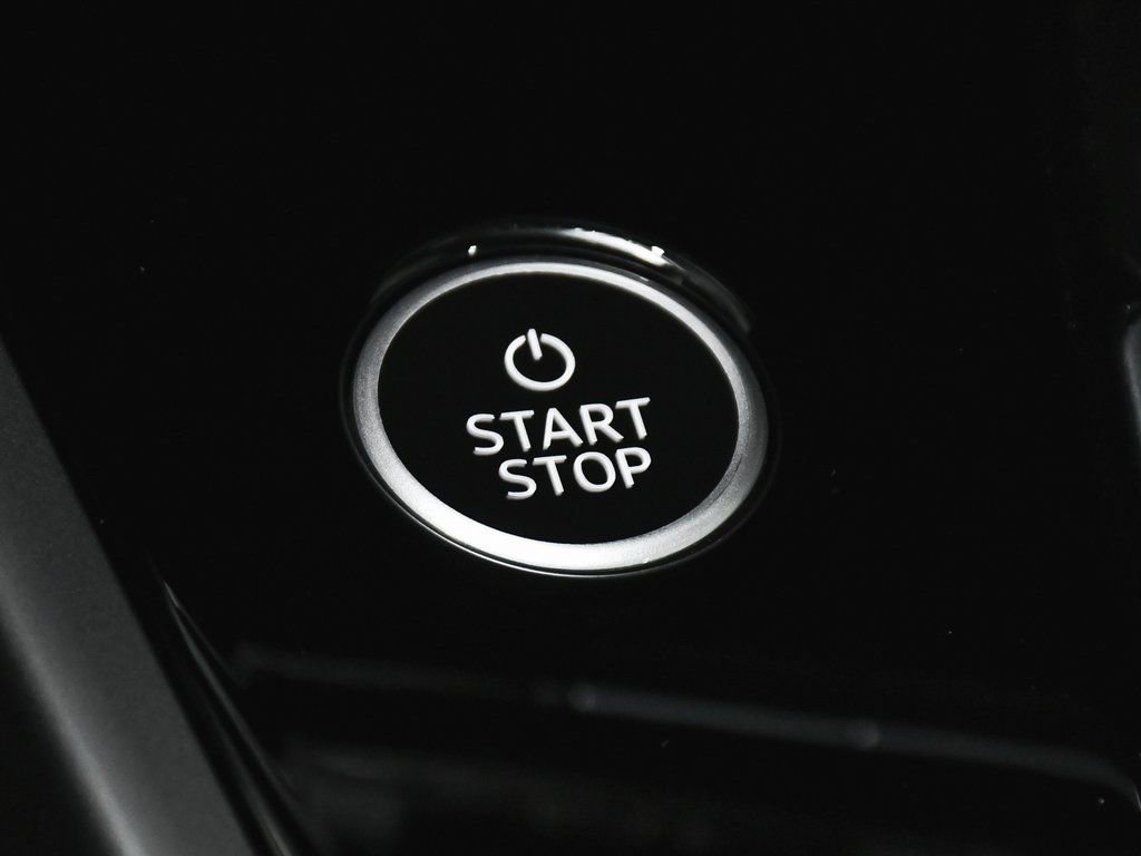 Used 2024 Audi Q4 e-tron Premium Plus w/ Premium Plus image 32