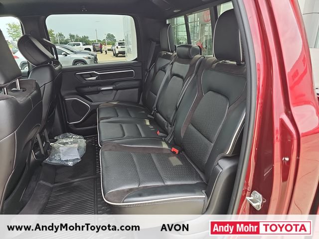 Used 2025 RAM 1500 Laramie AWD/4WD image 28
