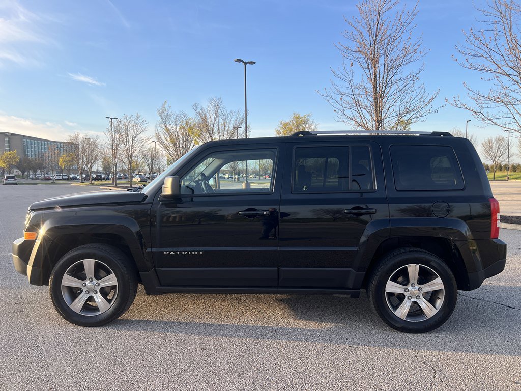 Used 2017 Jeep Patriot High Altitude image 2