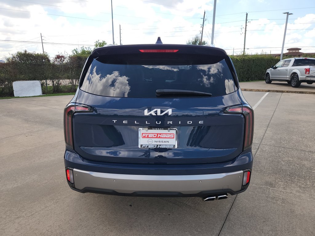 Used 2025 Kia Telluride SX FWD image 6