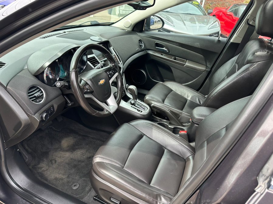 Used 2015 Chevrolet Cruze Diesel w/ Sun And Sound Package image 12