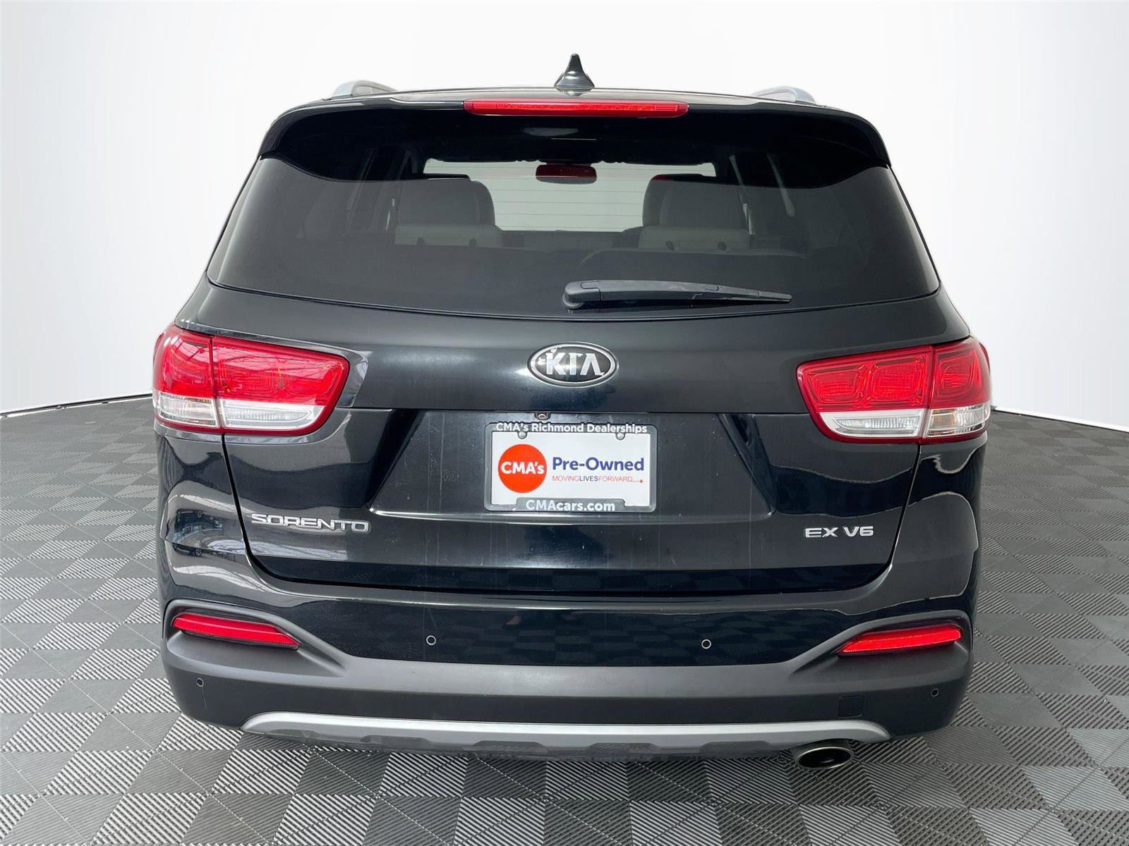 Used 2017 Kia Sorento EX FWD image 7
