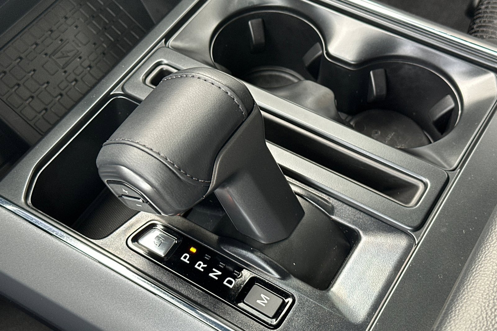 New 2025 Ford F150 XLT w/ Equipment Group 302A MID image 21