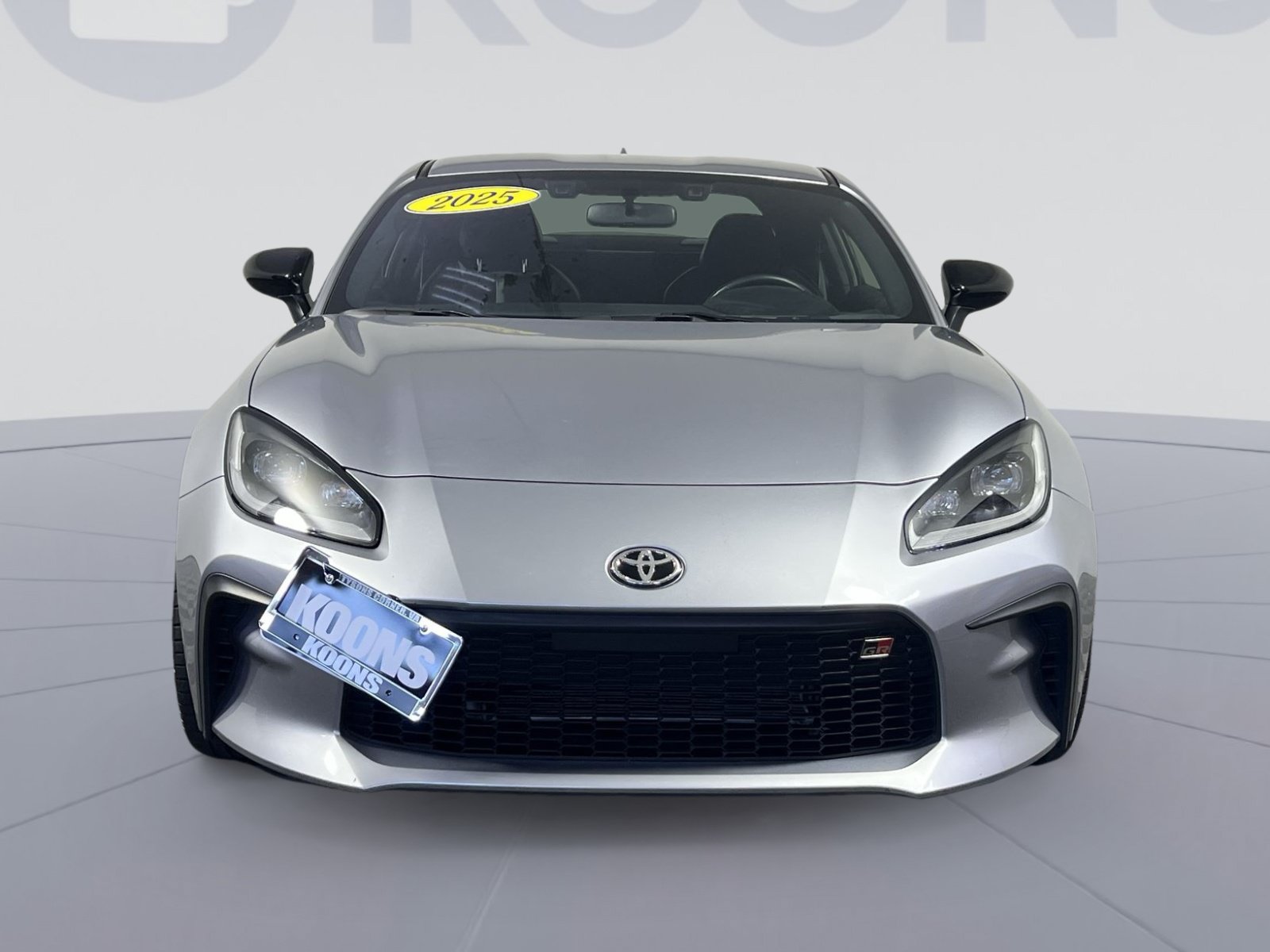 Used 2025 Toyota GR86 Premium w/ Performance Package RWD image 4