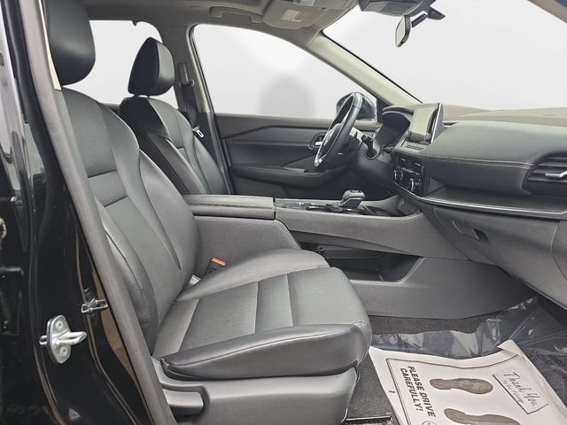Used 2022 Nissan Rogue SV w/ SV Premium Package FWD image 37