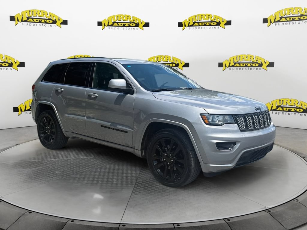 Used 2019 Jeep Grand Cherokee Altitude RWD image 7