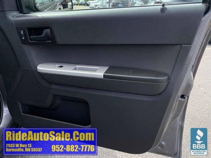 Used 2012 Ford Escape XLT FWD image 13