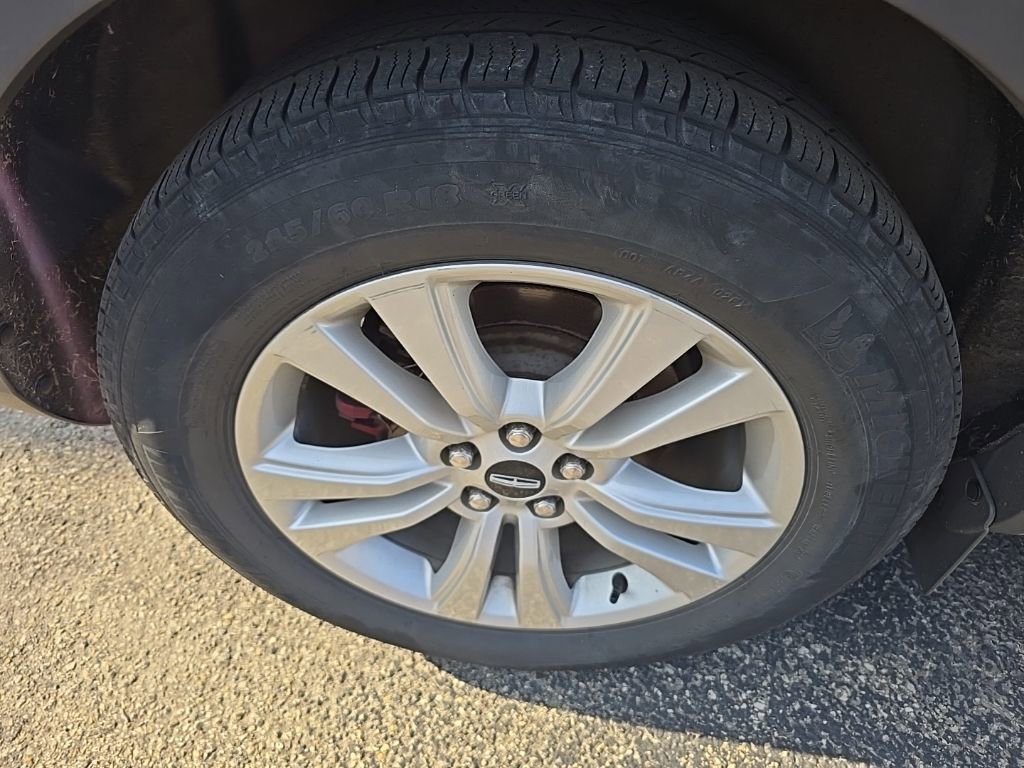 Used 2017 Lincoln MKX Premiere image 11