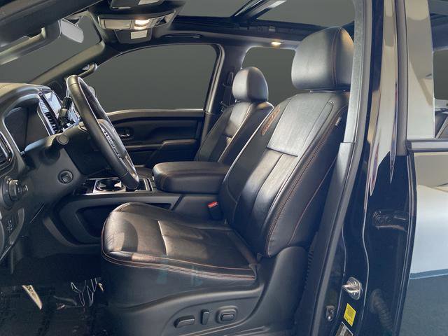 Used 2023 Nissan Titan PRO-4X w/ Pro-4x Convenience Package image 4