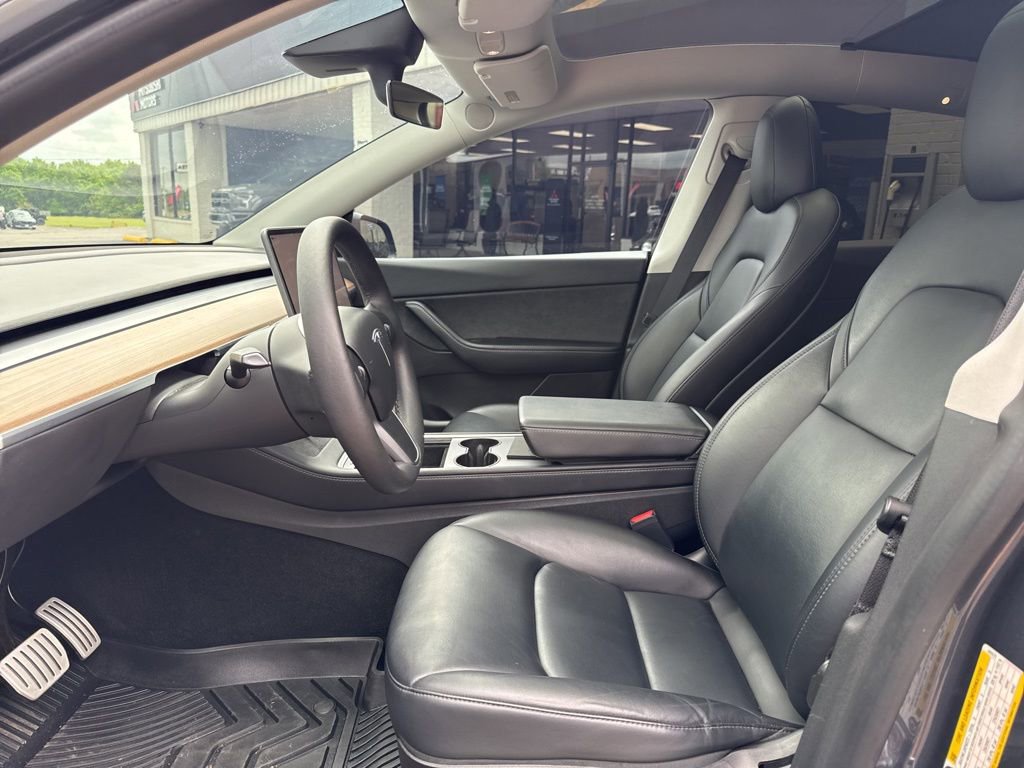 Used 2022 Tesla Model Y Performance AWD/4WD image 19