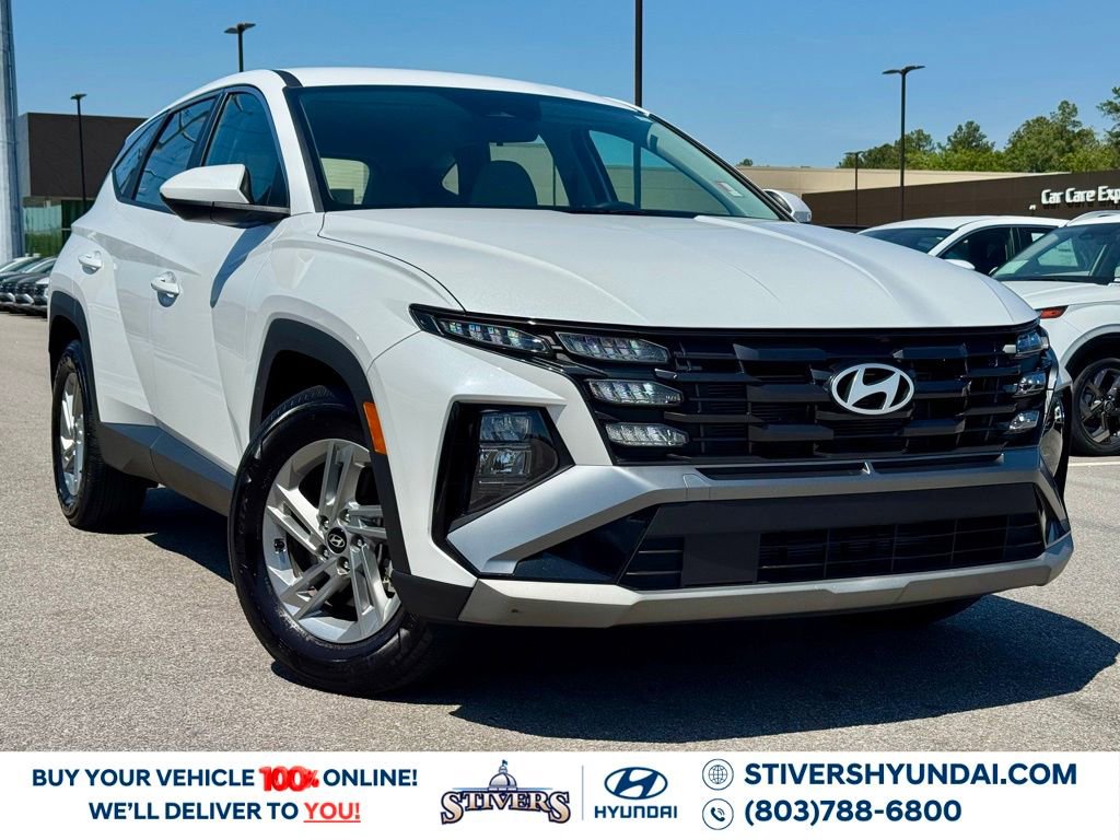 Certified 2025 Hyundai Tucson SE FWD image 1