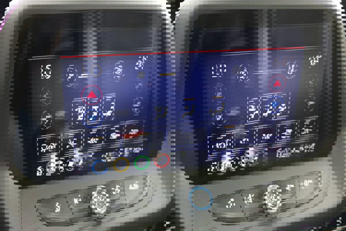 Used 2021 Chevrolet Camaro SS image 48