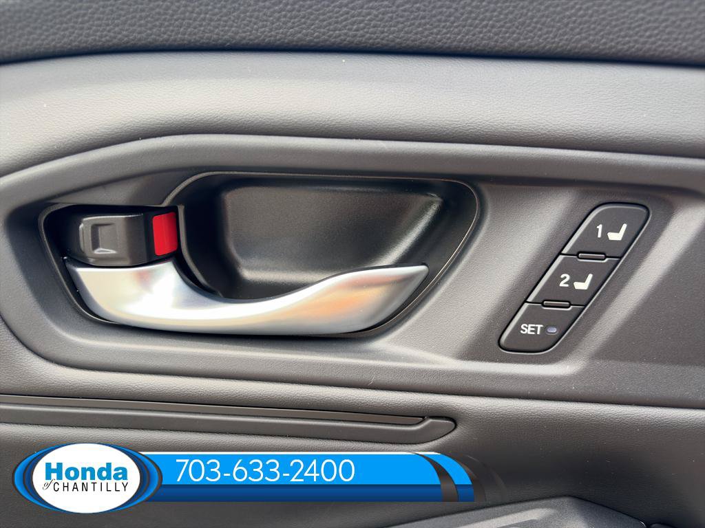 New 2026 Honda Accord Hybrid Sport-L FWD image 25
