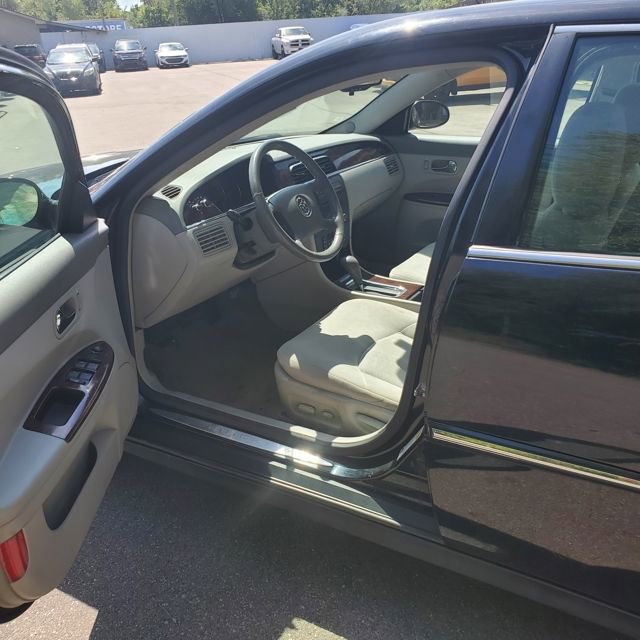 Used 2008 Buick LaCrosse CX image 11