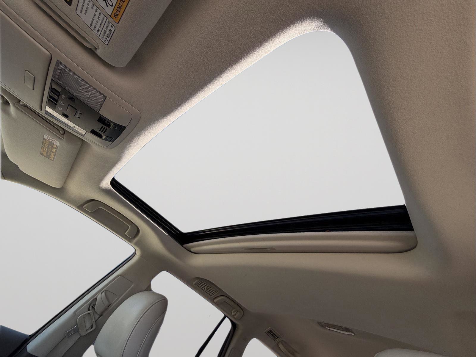 Used 2016 Lexus GX 460 Luxury w/ Preferred Accessory Package image 24