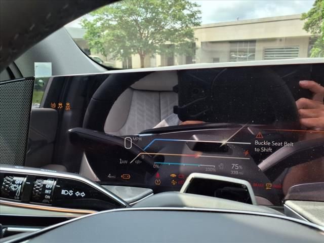 New 2026 Cadillac Escalade IQ Luxury 1 image 27