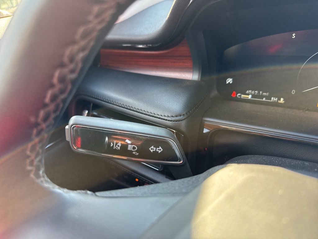 Used 2023 Lincoln Nautilus Reserve w/ Equipment Group 201A image 14