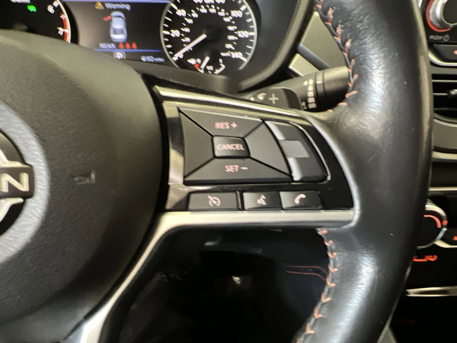 Used 2023 Nissan Altima 2.5 SR image 29