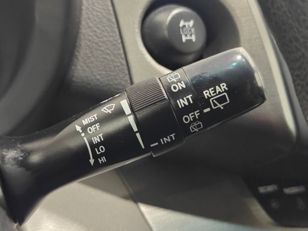 Used 2012 Toyota RAV4 4WD w/ Value Pkg image 11