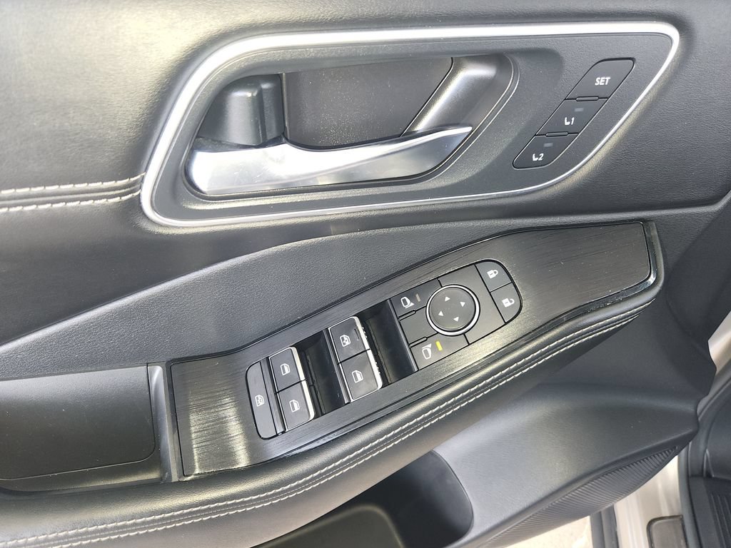 Certified 2021 Nissan Rogue Platinum FWD image 32