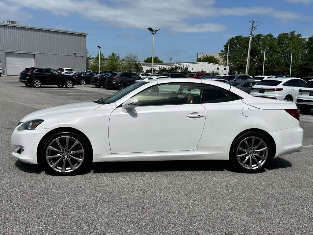 Used 2015 Lexus IS 250C w/ Luxury Package image 25