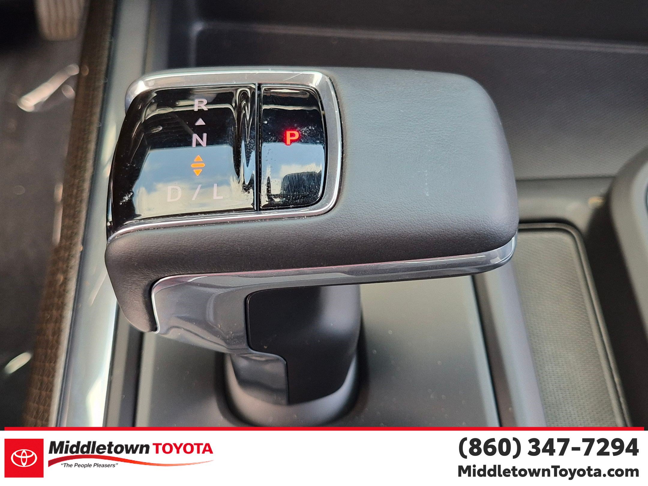 Used 2025 Chevrolet Silverado 1500 LT Trail Boss w/ LT Trail Boss Premium Package AWD/4WD image 28