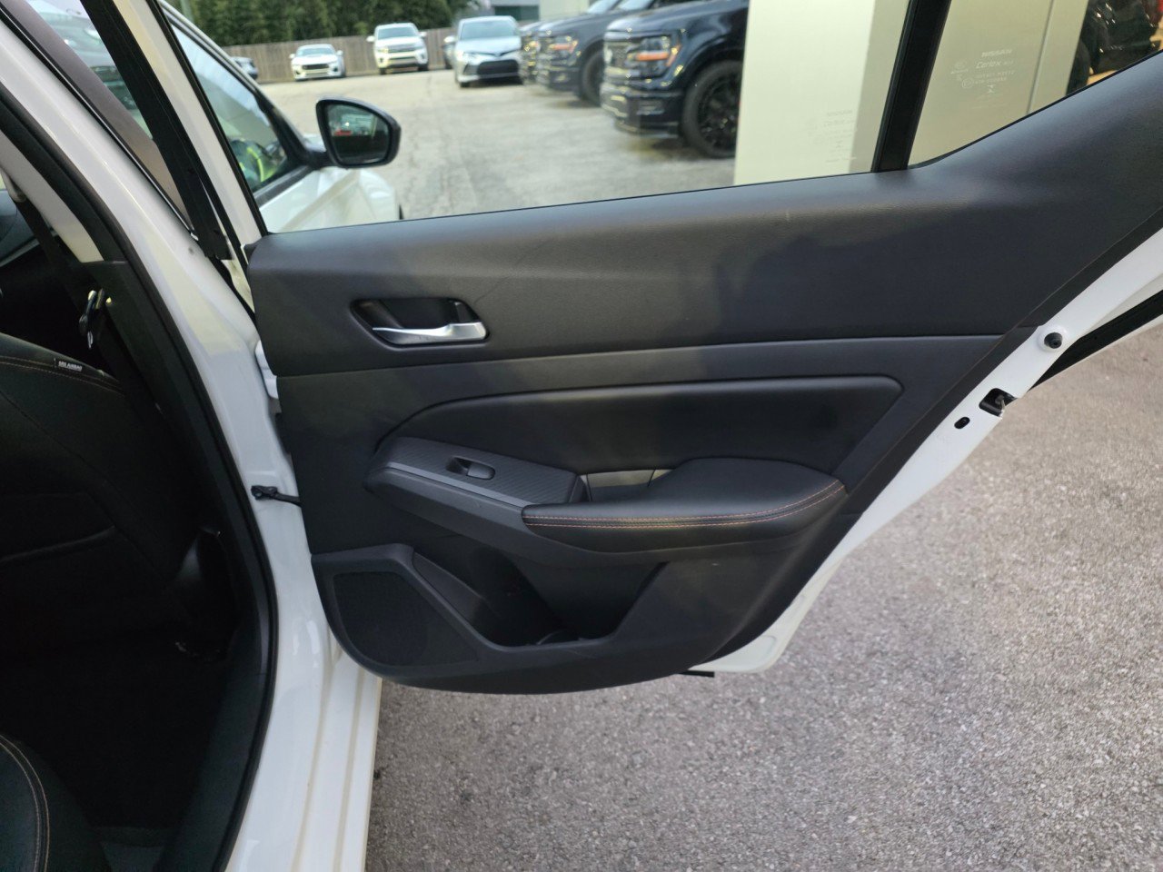 Used 2021 Nissan Altima 2.5 SR image 13