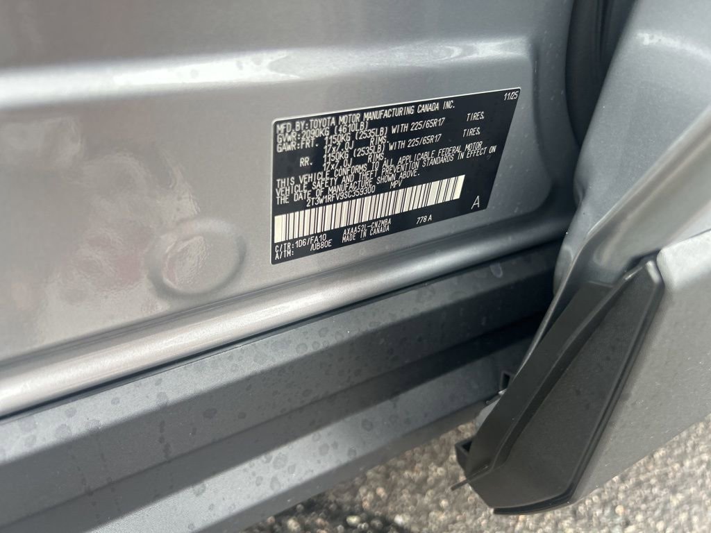 New 2025 Toyota RAV4 XLE image 4