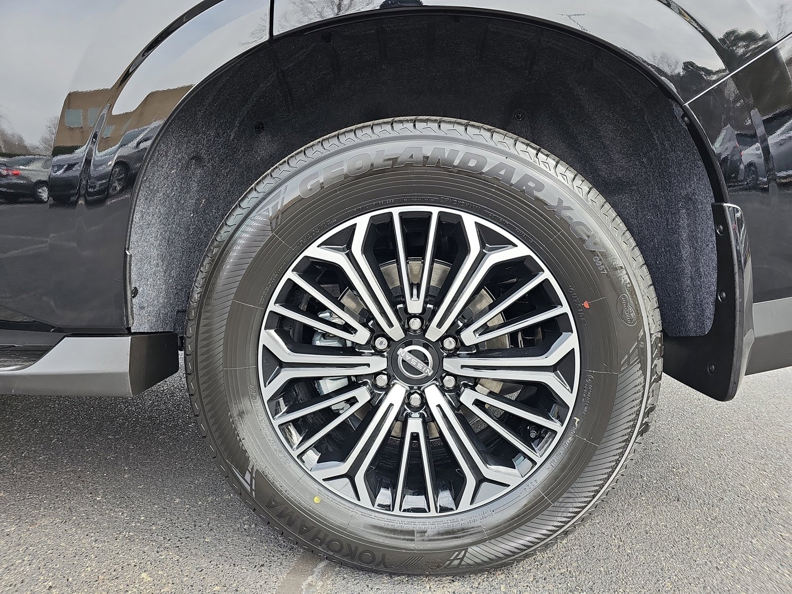 New 2025 Nissan Armada SL image 35