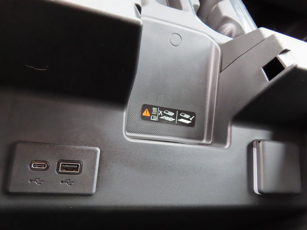 New 2026 Chevrolet Silverado 1500 RST w/ RST All Star Premium Package AWD/4WD image 12