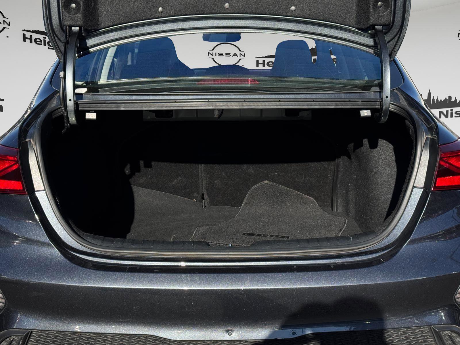 Used 2023 Kia Forte LXS image 25