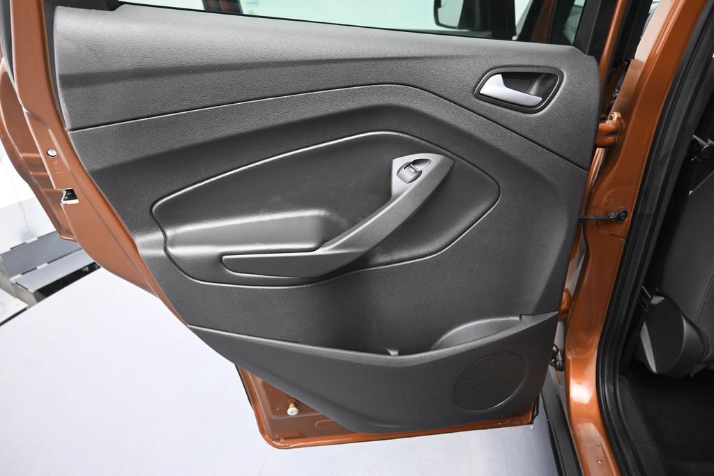 Used 2017 Ford Escape SE AWD/4WD image 24