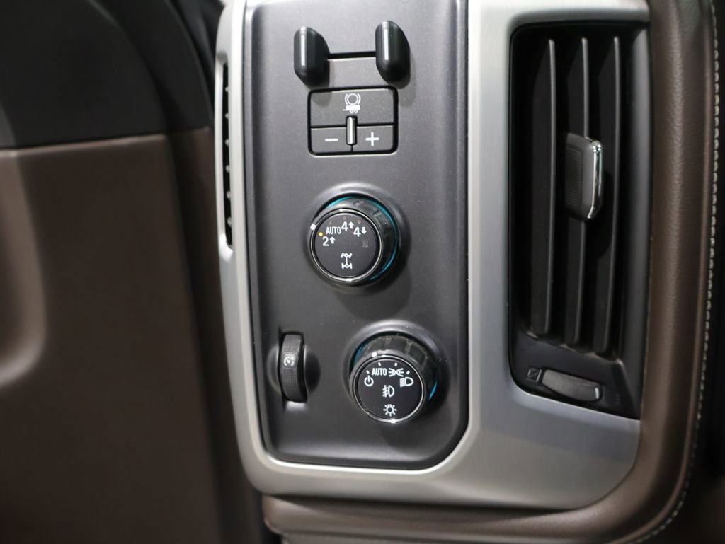 Used 2018 GMC Sierra 1500 SLT image 32