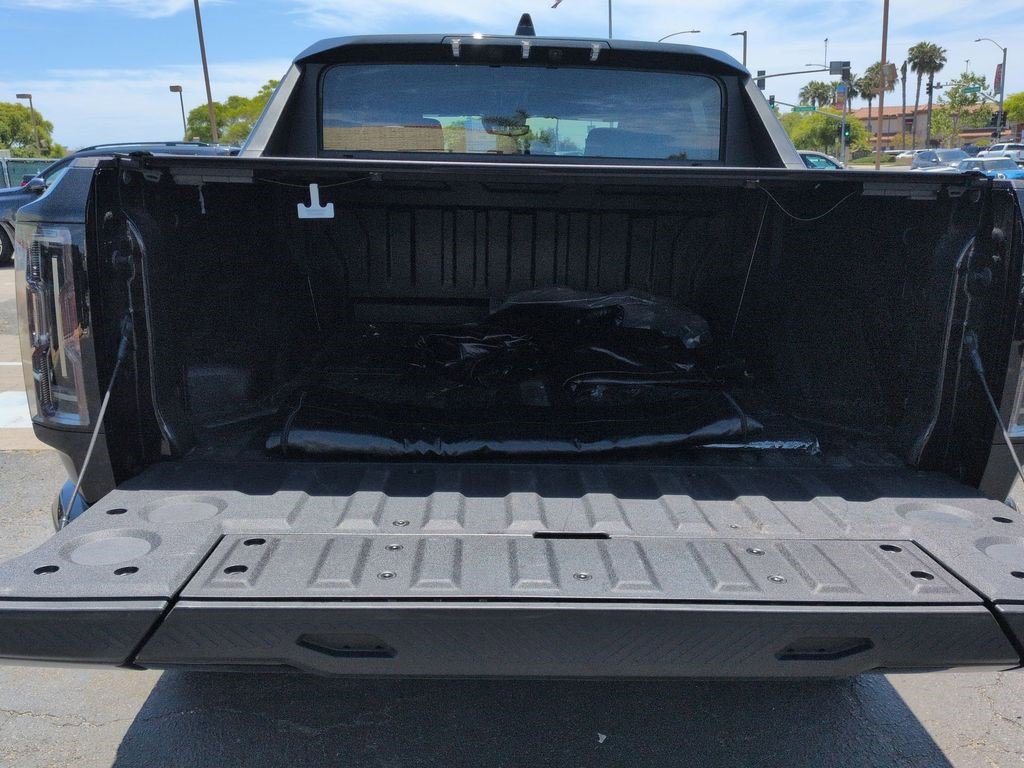 Certified 2025 GMC Hummer EV 3X AWD/4WD image 28