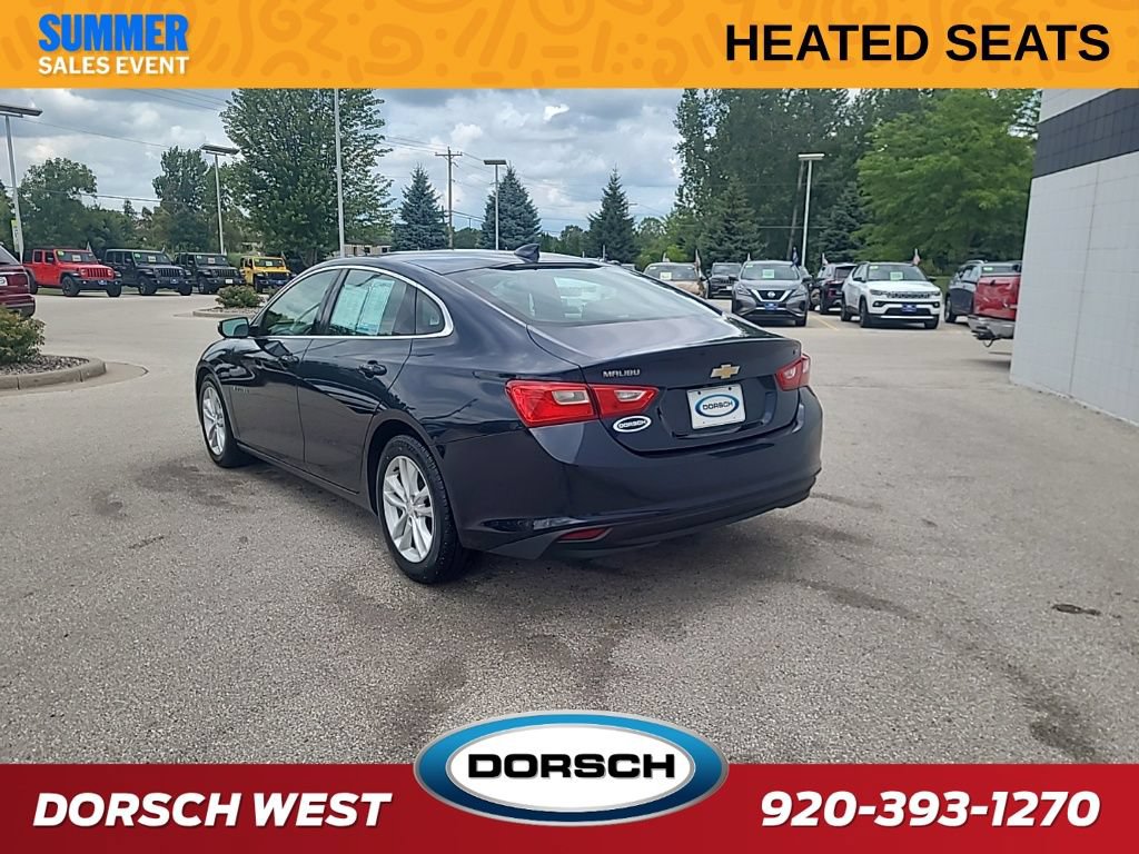 Used 2016 Chevrolet Malibu LT w/ Leather Package FWD image 3