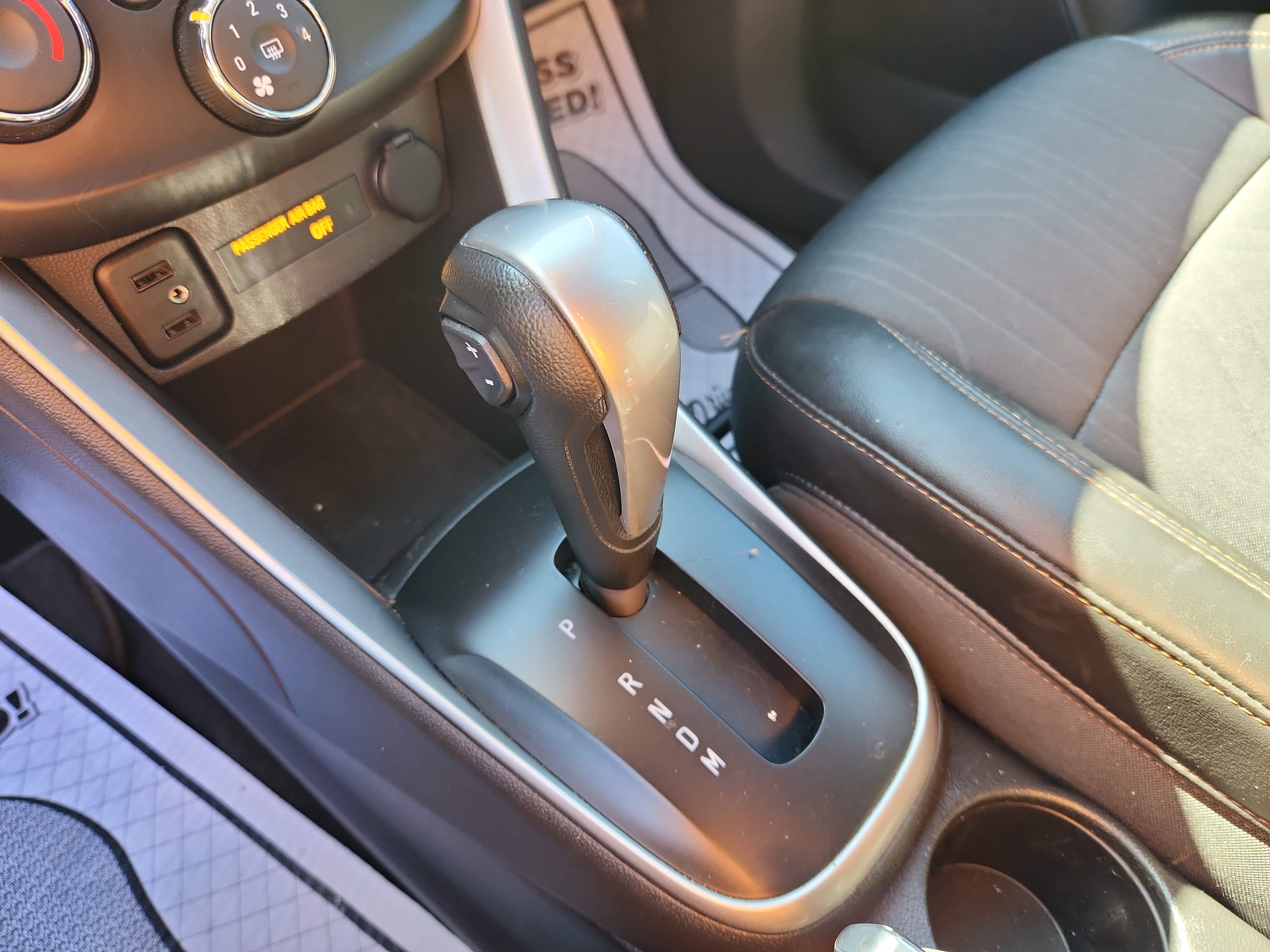 Used 2020 Chevrolet Trax LT w/ Sun & Sound Package image 34