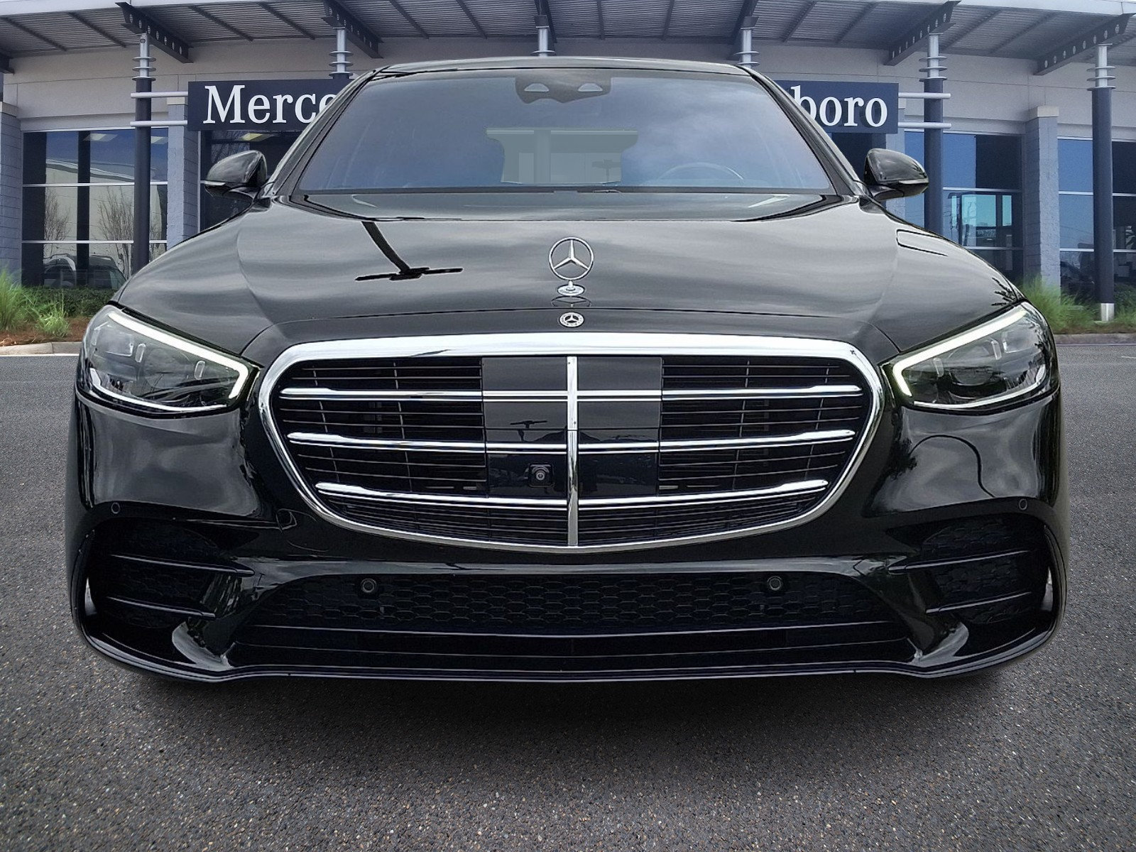 Certified 2022 Mercedes-Benz S 580 4MATIC Sedan image 2