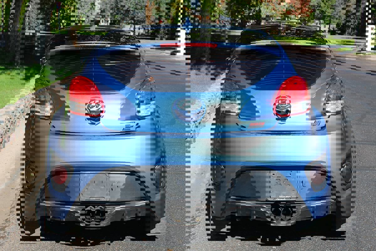 Used 2016 Hyundai Veloster Rally Edition image 5