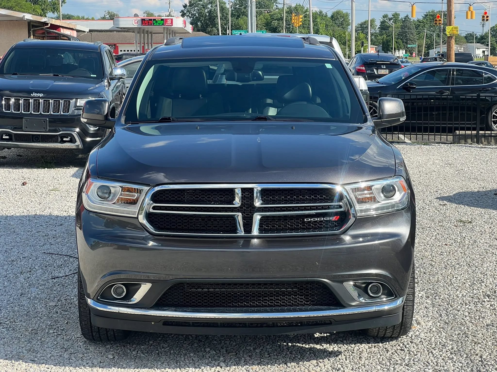 Used 2015 Dodge Durango Limited w/ Premium Group AWD/4WD image 2