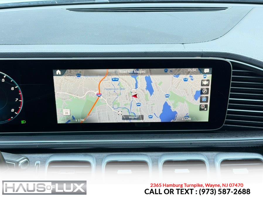 Used 2022 Mercedes-Benz GLE 350 4MATIC w/ AMG Line Exterior image 33