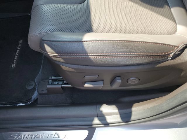 Used 2020 Hyundai Santa Fe Limited FWD image 18