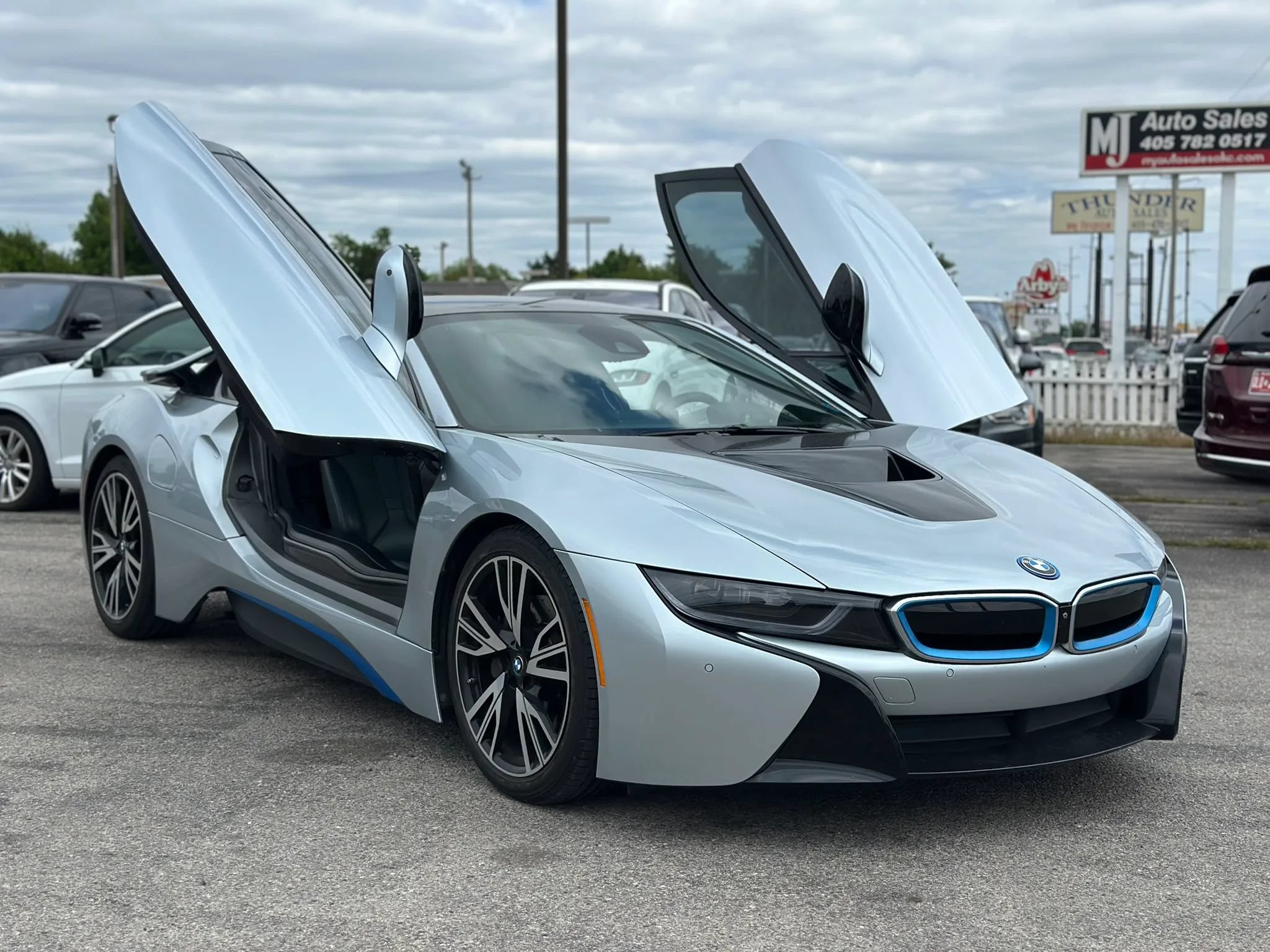 Used 2016 BMW i8 AWD/4WD image 5
