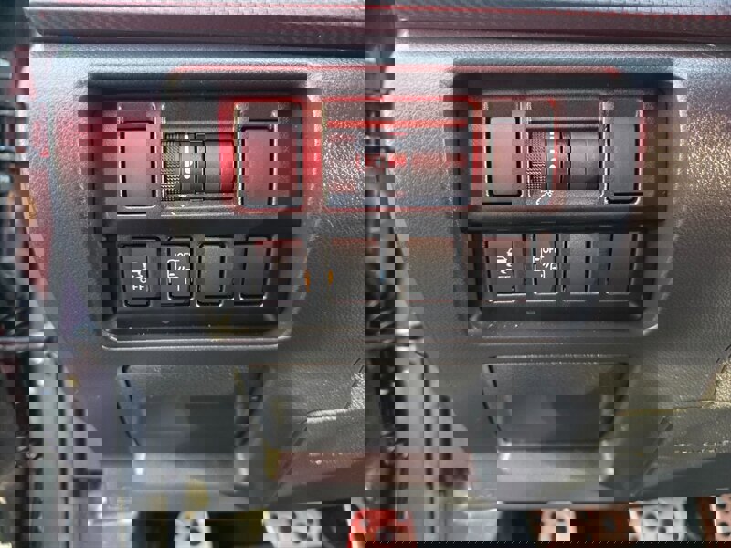 Used 2022 Subaru Impreza 2.0i Sport image 34